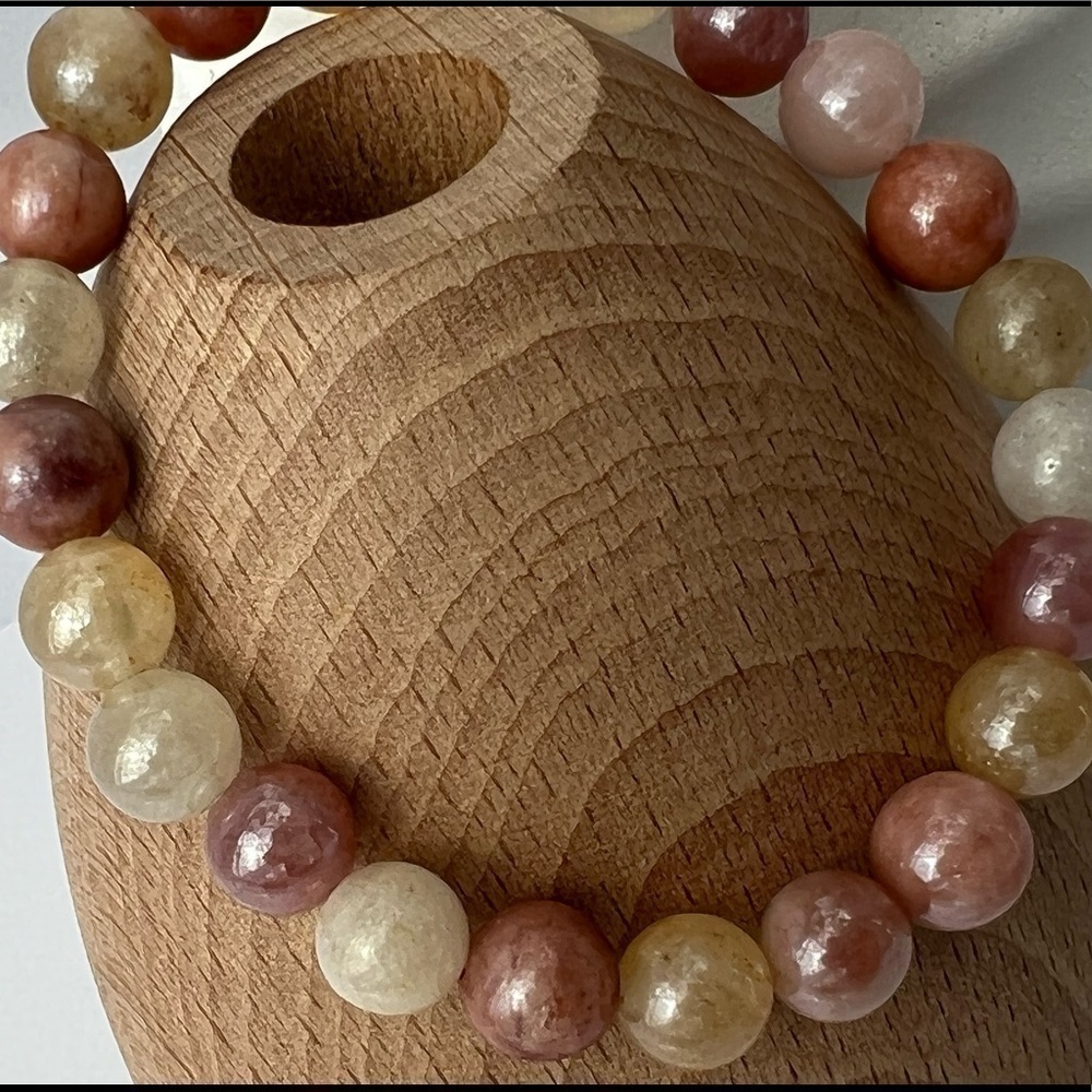 SUNSTONE Stretch Beaded Bracelet - Picture 14 of 14